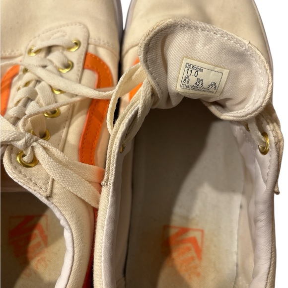 Women’s vans size 11 - Picture 4 of 5